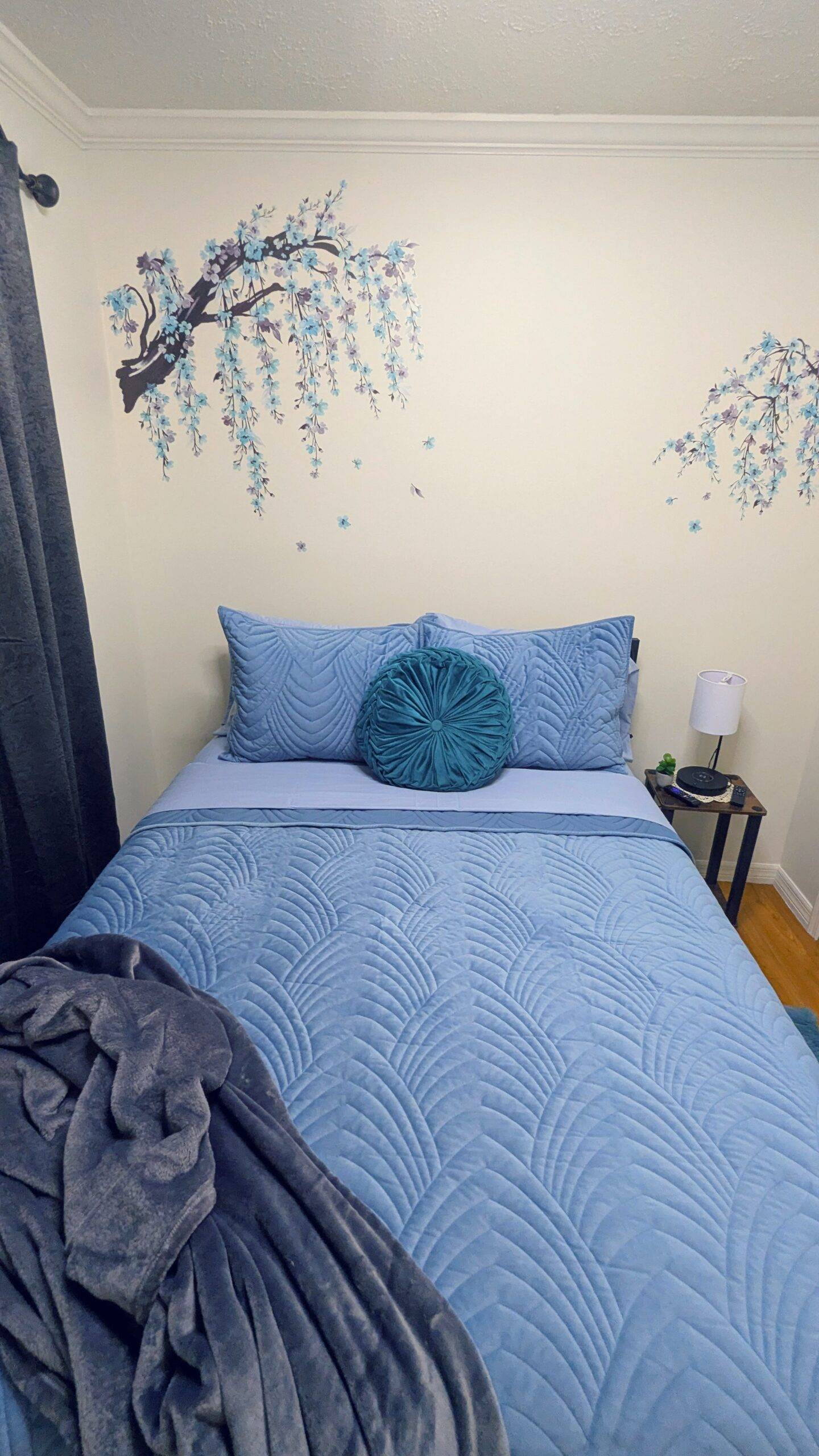 Tampa Airbnb guest bedroom Tampa vrbo guest bedroom